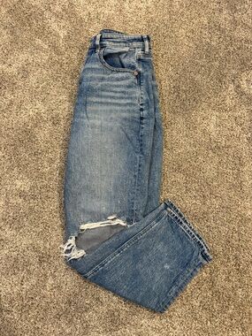American Eagle Outfitters Medium Blue Distressed Mom Jeans